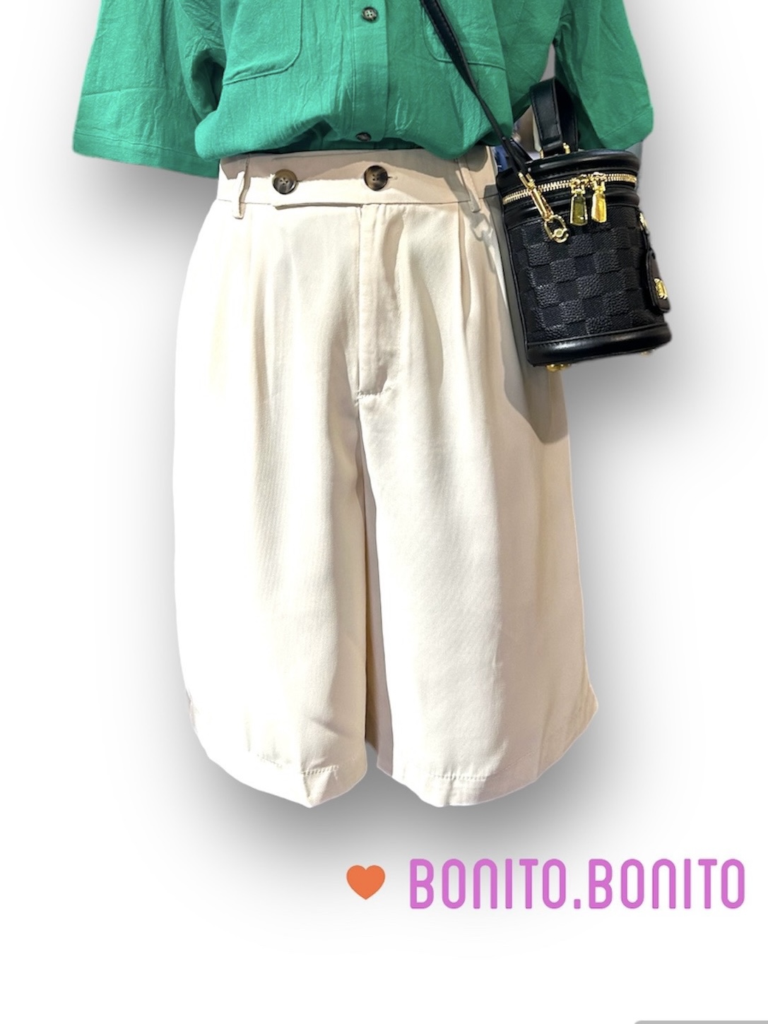 BERMUDA LARGA C/BOTON 98J