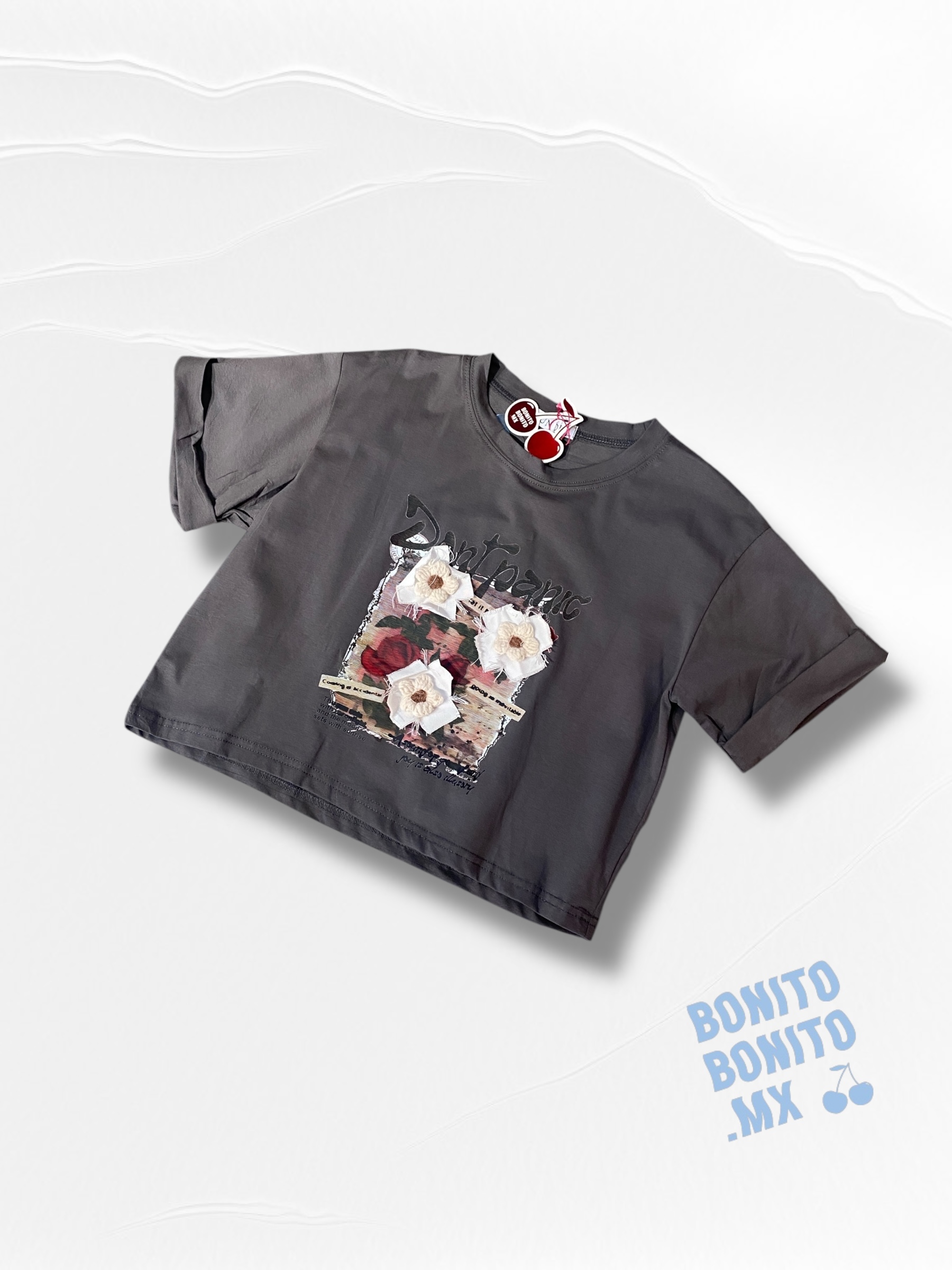 CAMISETA CORTA FLOR BORDADA 191